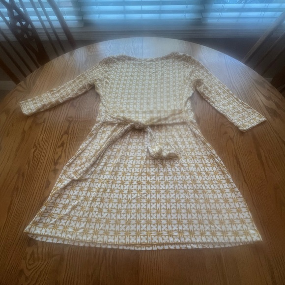 Patterned Dress - Picture 2 of 9